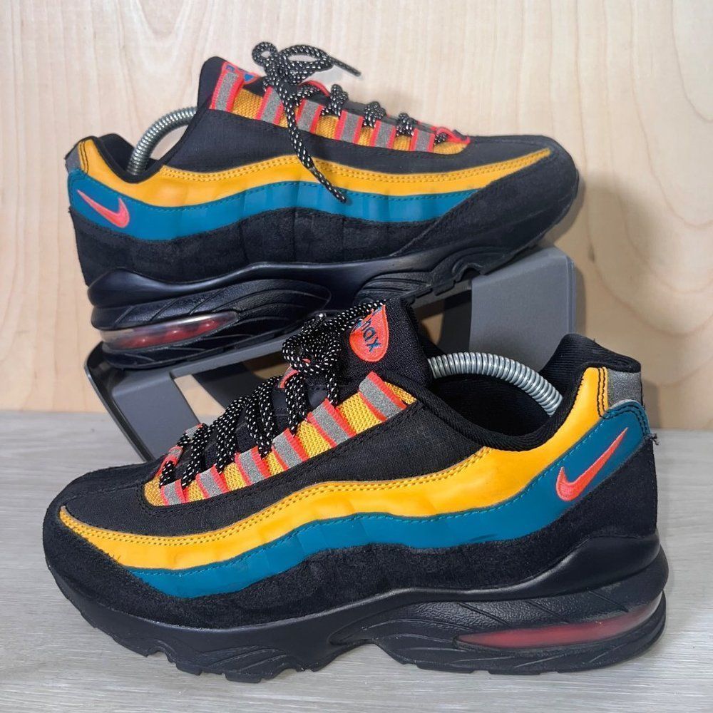 Nike Air Max 95 "Black Bright Spruce" CU1095-001 Youth 5.5  Women's 7
